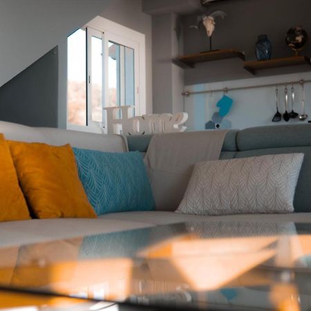Apto 1ª Linea De Mar Con Vistas A Sitges Apartment Ngoại thất bức ảnh